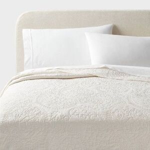 Threshold - Twin/Twin Extra Long Garment Washed Paisley Stitch Ivory